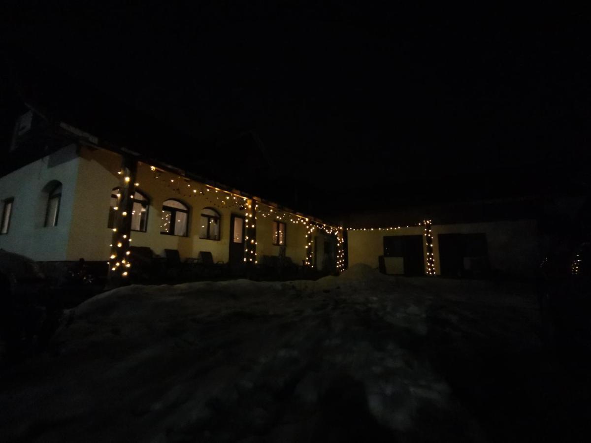 Jugul Taranului Agropensiune Polovragi, Gorj Vila Exterior foto